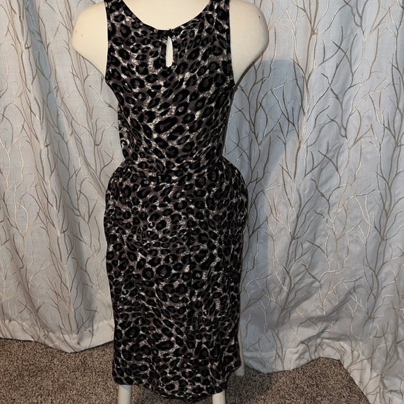 🛍️Cheetah print black and gray dress. - Picture 2 of 5
